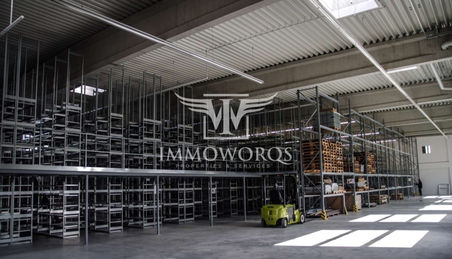 Logistikhalle mit Büroflächen**provisionsfreie Vermietung** - Ansicht (24550)