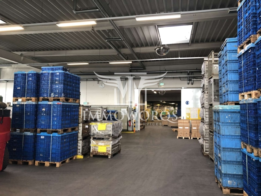 Kurzfristig beziehbar -Logistik-/Lagerhalle mit Büro- **provisionspflichtige Vermietung** - Ansicht (23875)
