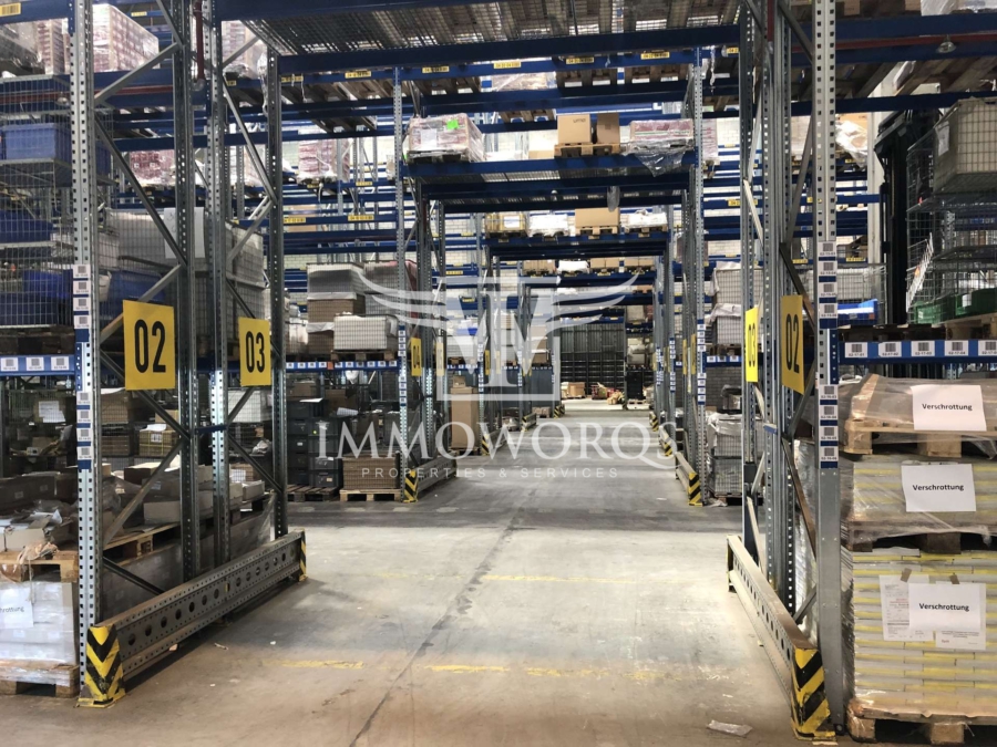 ++PROVISIONSFREIE VERMIETUNG++ Produktionshalle in bestehendem Gebäude - Ansicht (23951)